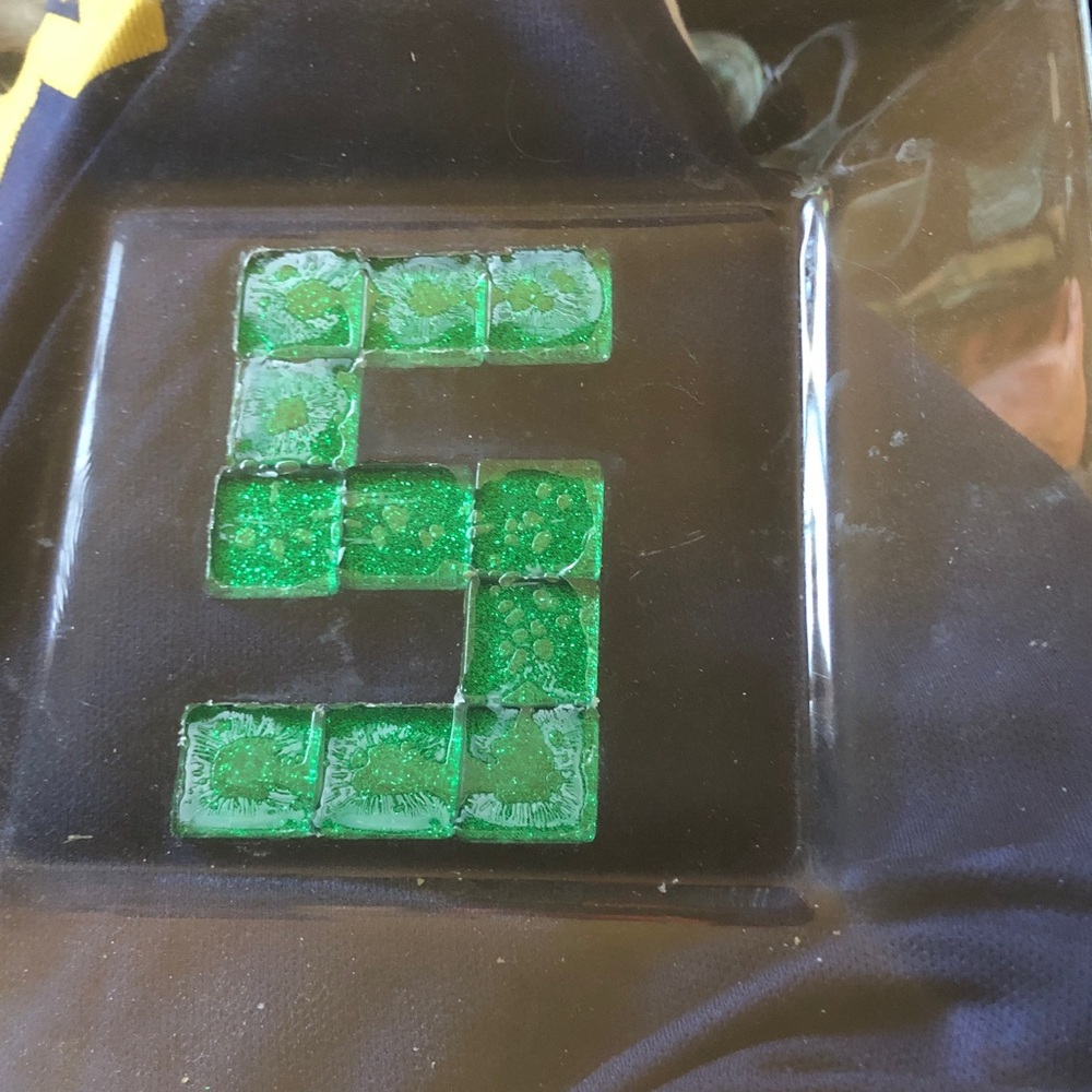 Handmade Green Glass Mosaic 'S' Wall Art - Home Accent